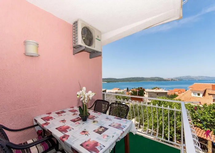 Stil - One Bedroom With Balcony And Sea View 102 Apartman