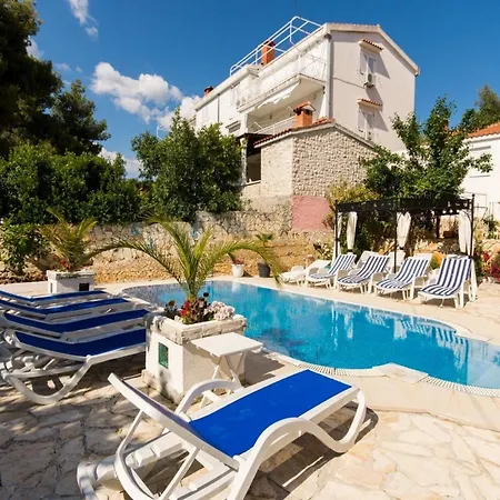 Stil - One Bedroom With Balcony And Sea View 102 * Trogir