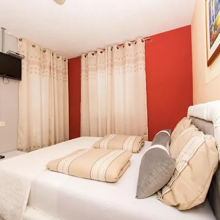 Apartman Stil - One Bedroom With Balcony And Sea View 102 Trogir