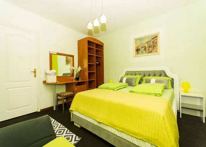 Stil - One Bedroom With Balcony And Sea View 102 *