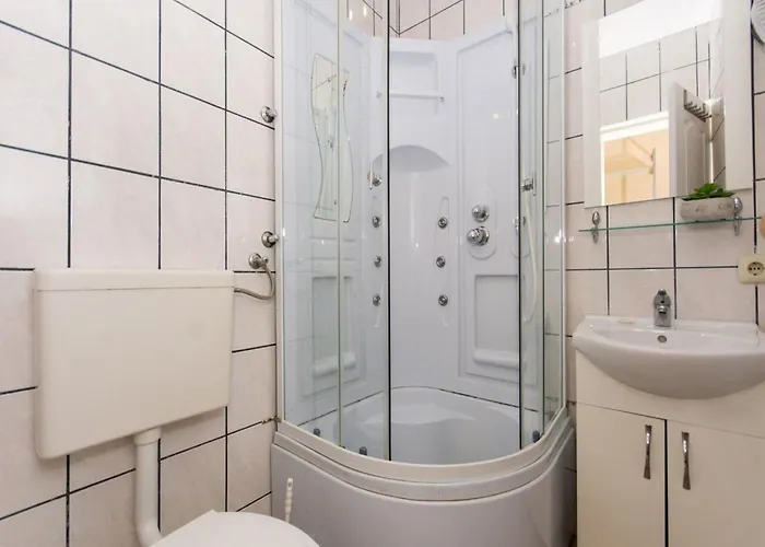 Stil - One Bedroom With Balcony And Sea View 102