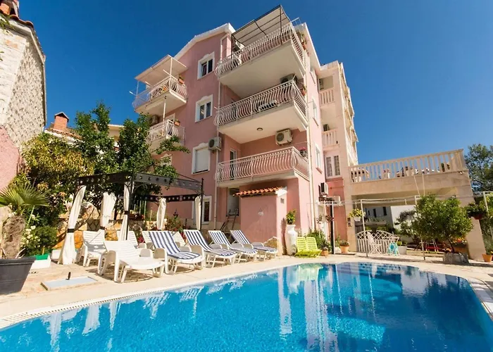 Stil - One Bedroom With Balcony And Sea View 102